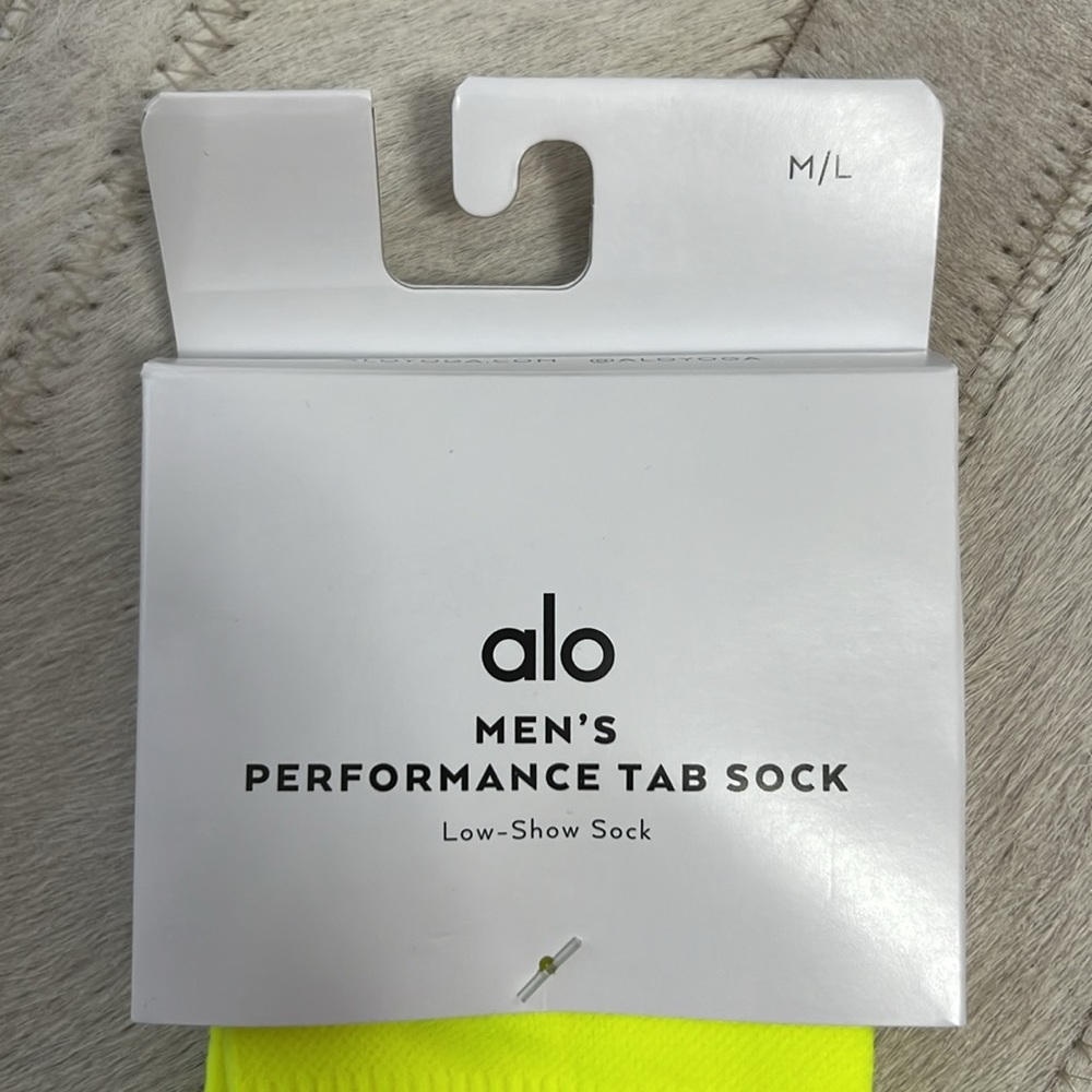 Alo Men’s performance tab sock - Picture 7 of 7